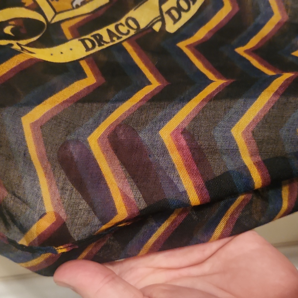 Scarf - Picture 3 of 4